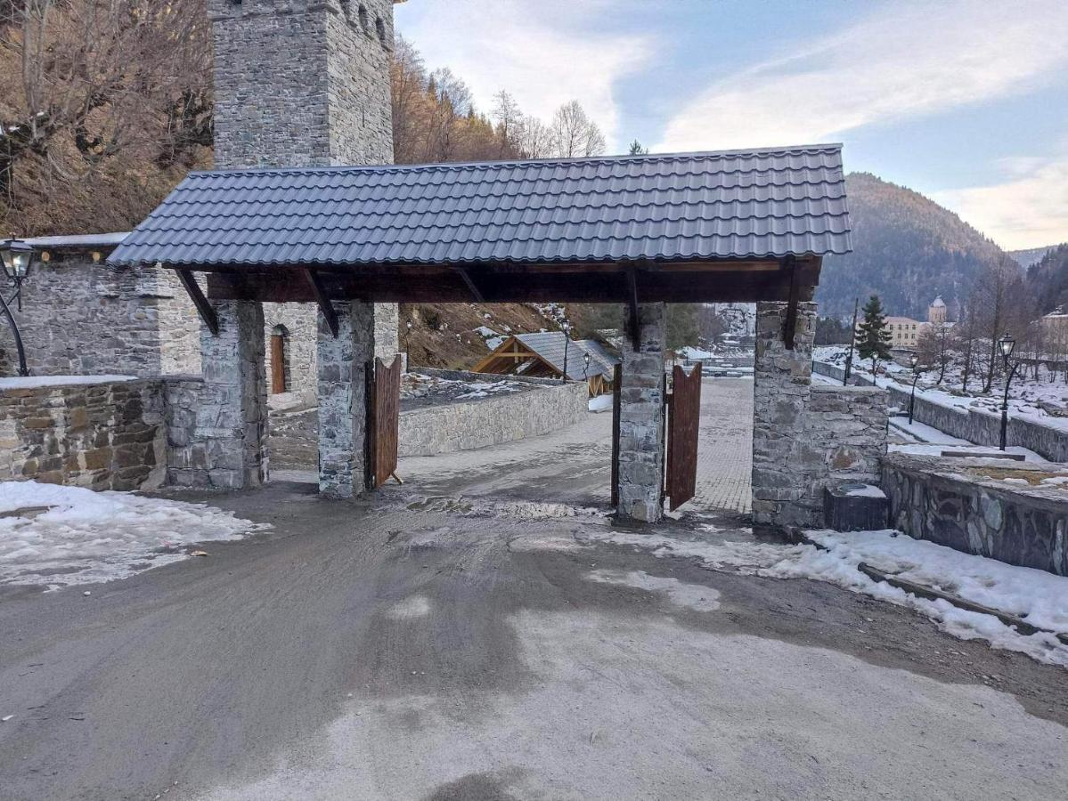 Guest House "Svaneti" Lentekhi Zewnętrze zdjęcie