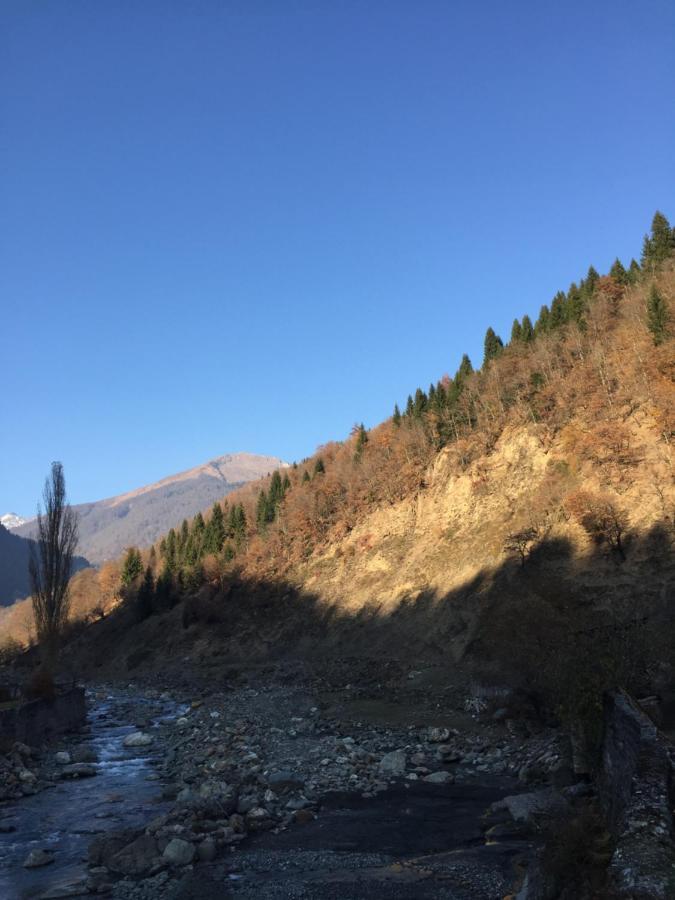 Guest House "Svaneti" Lentekhi Zewnętrze zdjęcie